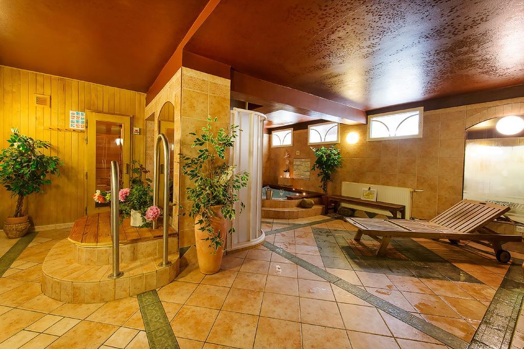 Špindlerŭv Mlýn Alpsky Hotel מראה חיצוני תמונה